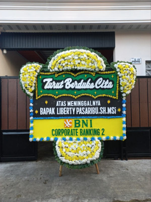 Papan Bunga Duka di Air Teman